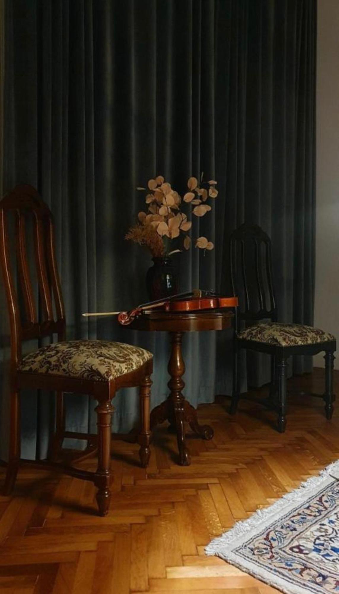 Littleparis Apartment Cluj Napoca Bagian luar foto